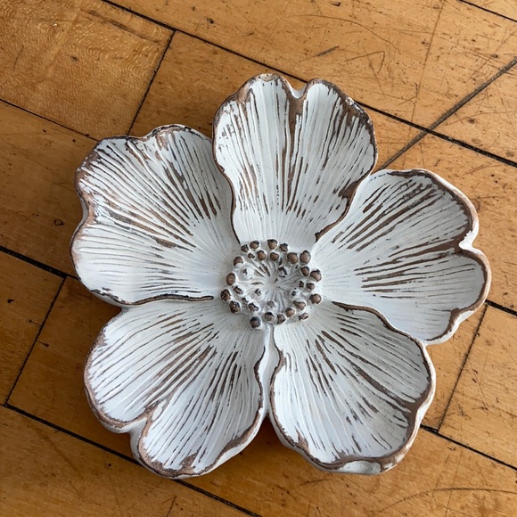 Hobby Lobby Other - White Flower decor